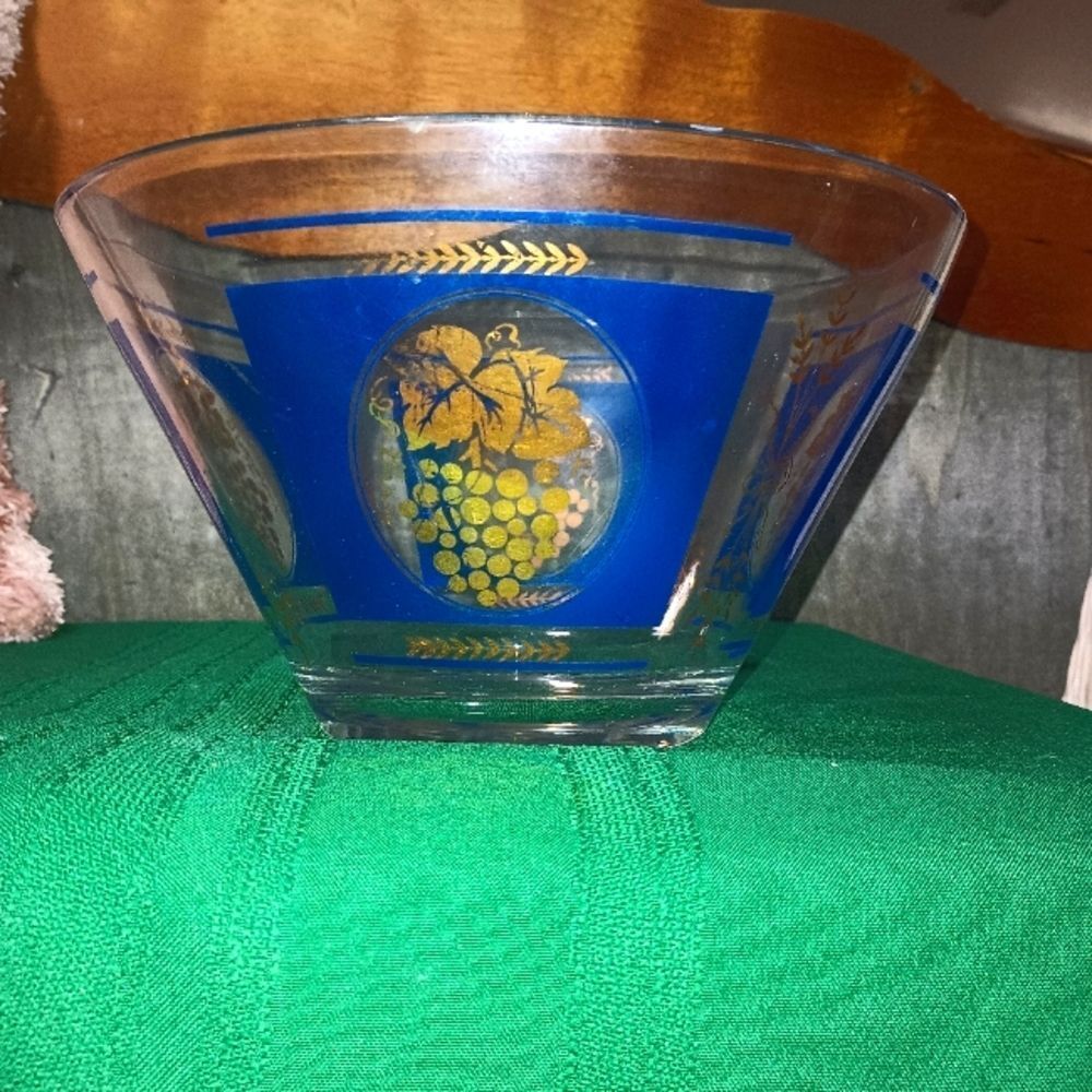 Hazel Atlas Vintage Chip, Punch Bowl Blue and Gold Grape Design